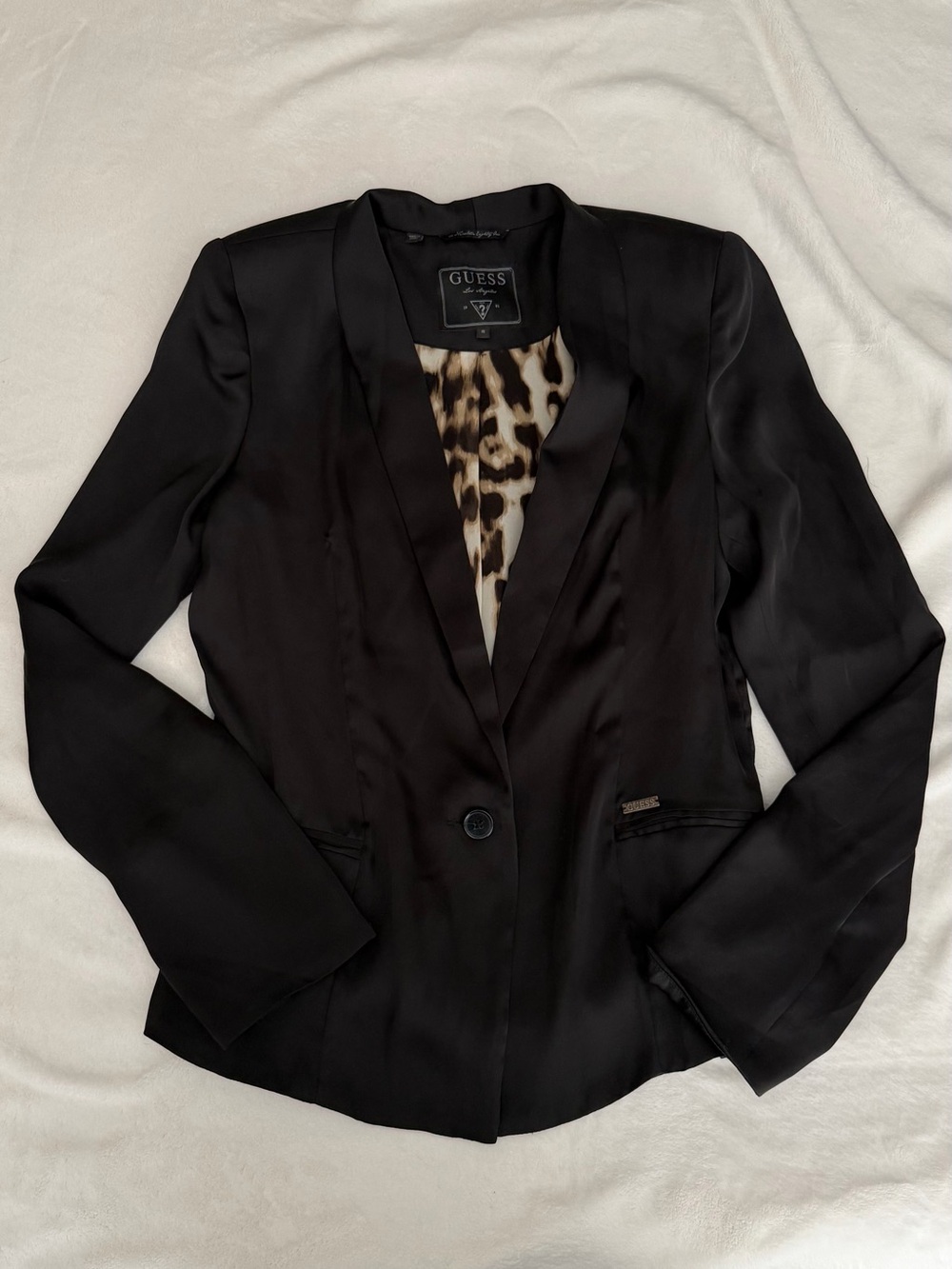 GUESS Black Women's Single-Button Tailored Blazer with Leopard Lining